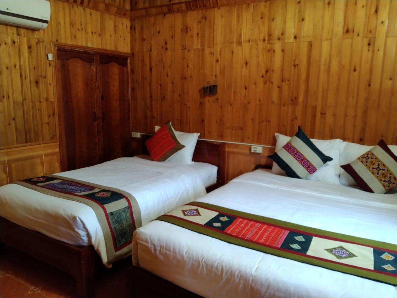 A Lin Homestay Bac Ha Exterior photo